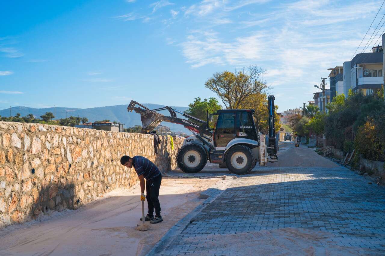 Milas Belediyesi’nden İlçe Yollarında Yoğun Mesai 5